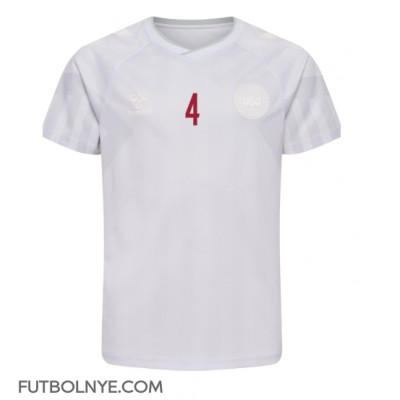 Camiseta Dinamarca Simon Kjaer #4 Visitante Equipación Mundial 2022 manga corta